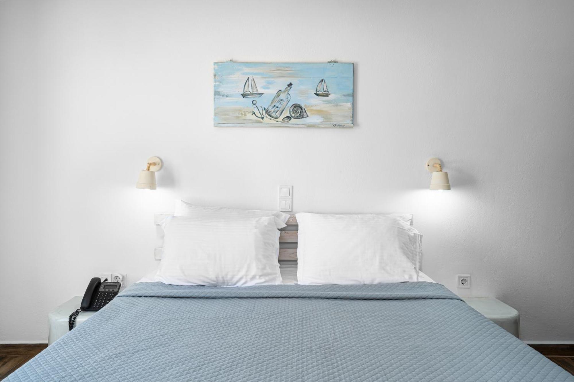 Hotel Iris Naousa  Room photo